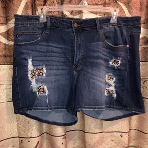 Blue jean shorts